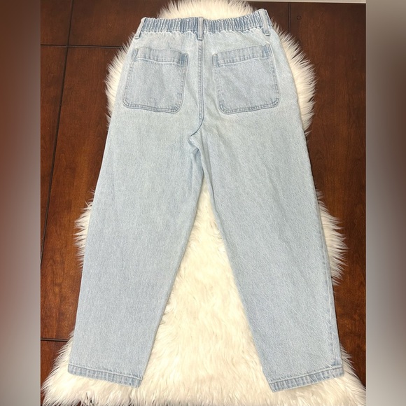 Madewell Size S Pull-On Balloon Jeans in Brittany Wash TENCEL Denim Edition Blue - Picture 10 of 16